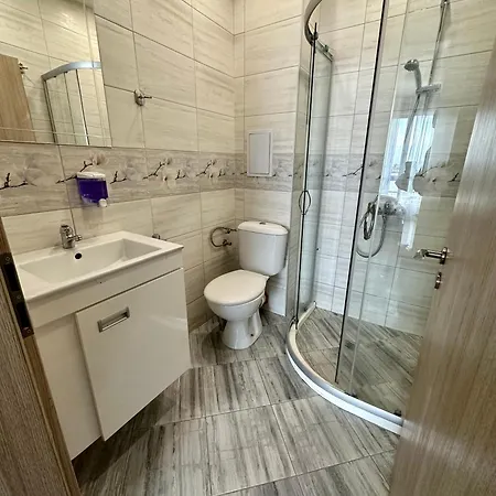 Stransky Loft 2 Bedrooms & Private Parking